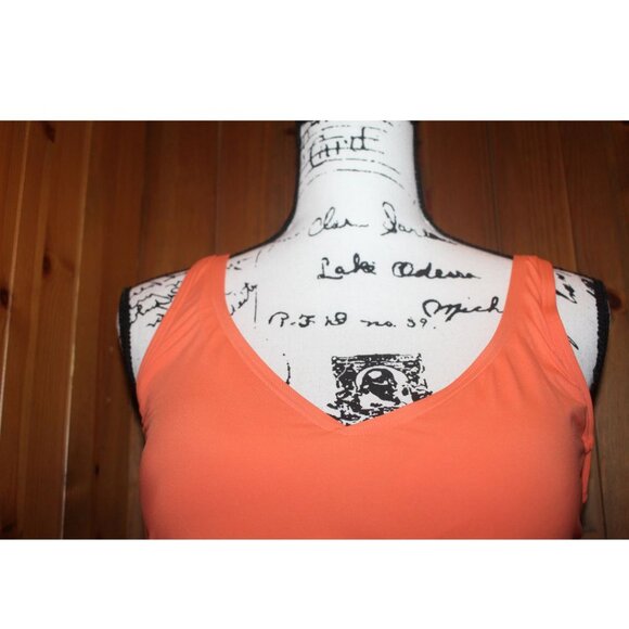 Land's End Coral Chlorine Resistant Underwire Tankini Swimsuit Top Size 10 - Picture 3 of 9